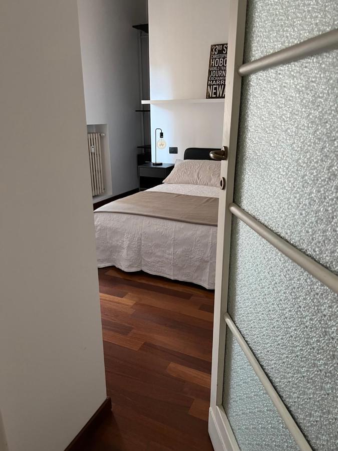 Ferienwohnung Rebecca'S Milano Collection: Repubblica Exterior foto